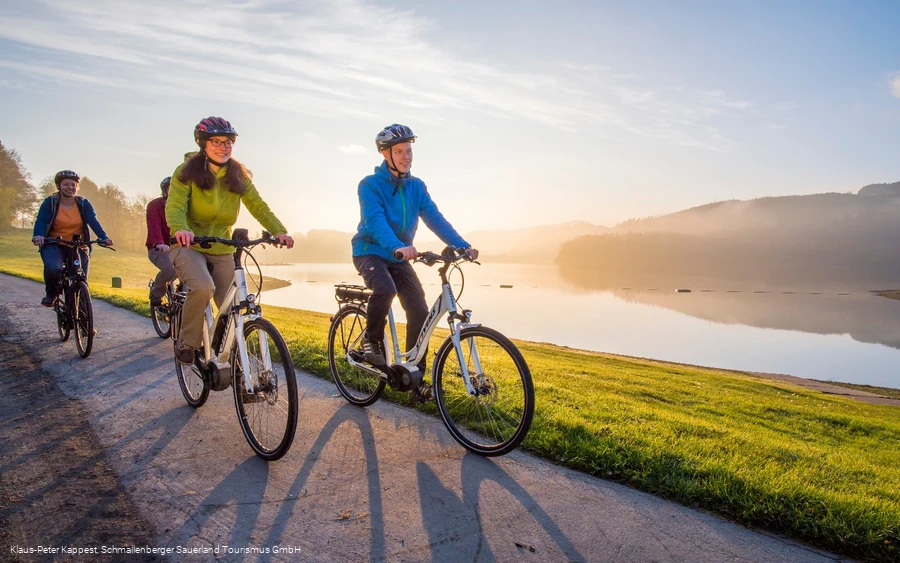 Radfahren am Hennesee