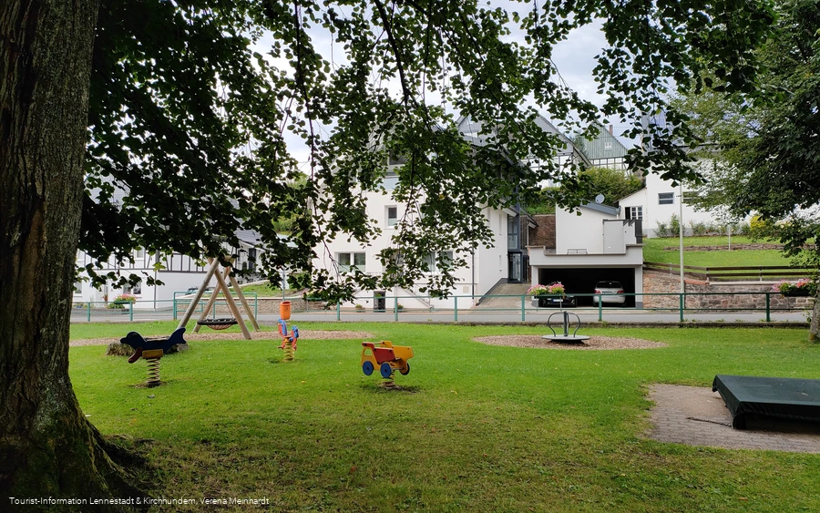Spielplatz Hauptstraße Oberhundem