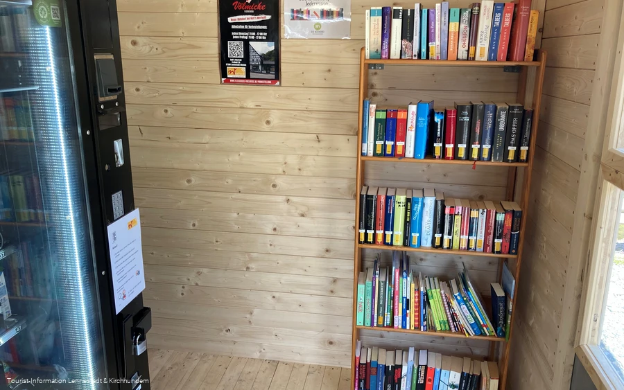 Dorf-Kiosk Kirchveischede Bücherschrank.jpg