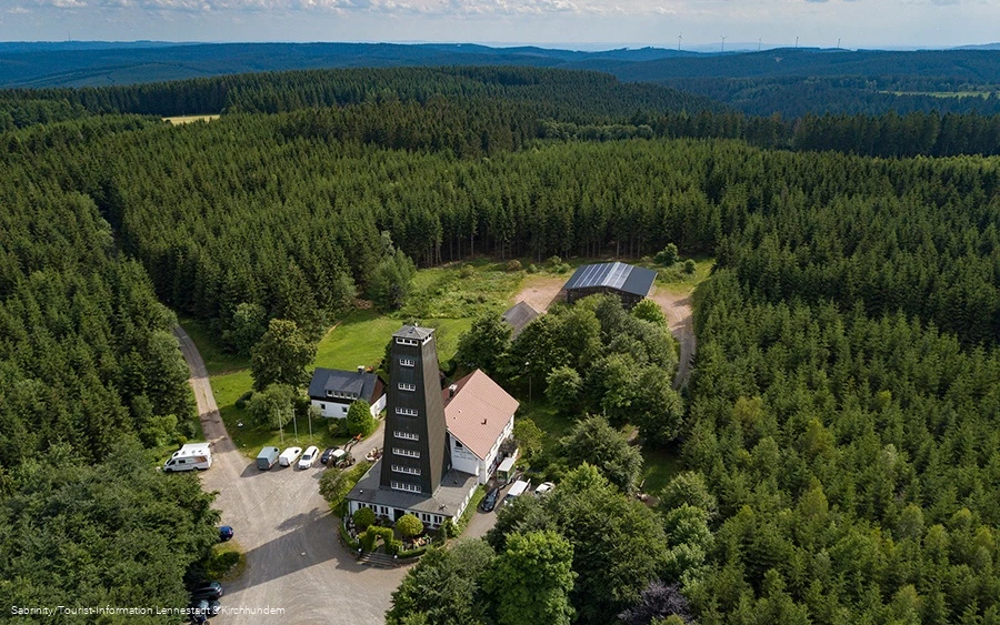 Rhein-Weser-Turm_Luftaufnahme