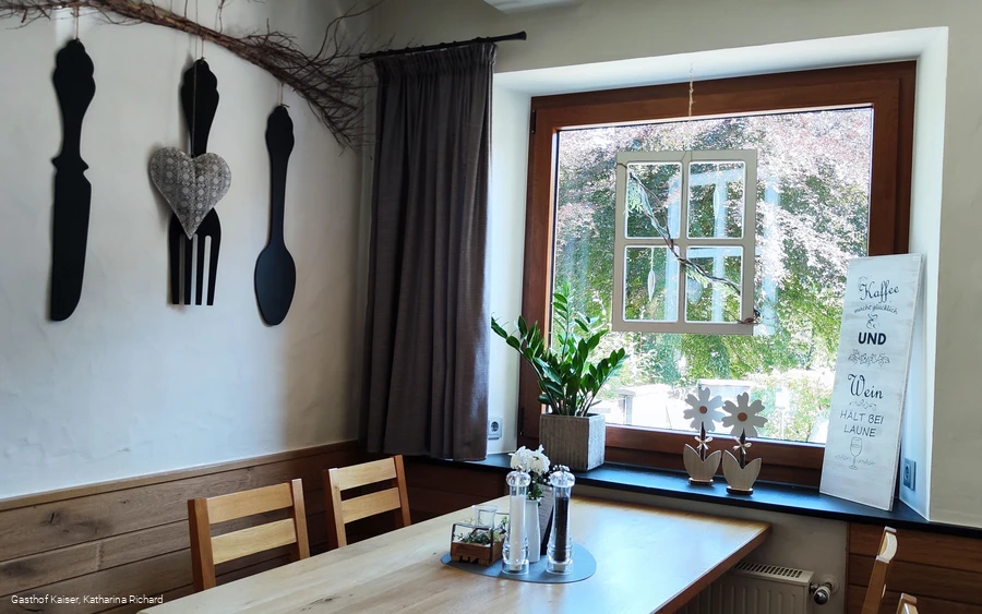 Liebevolle Deko im Gasthof