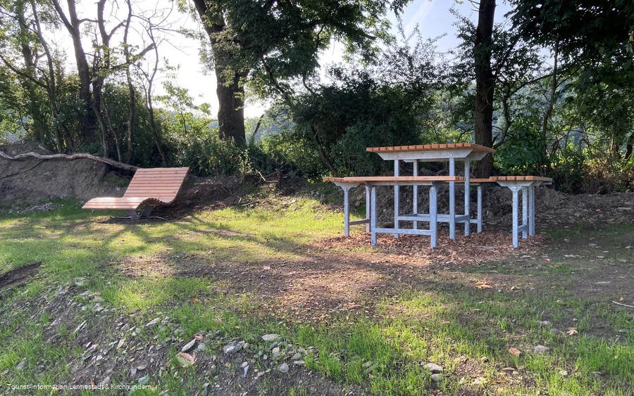 Sitzbereich außen Rosi's Mandelwagen