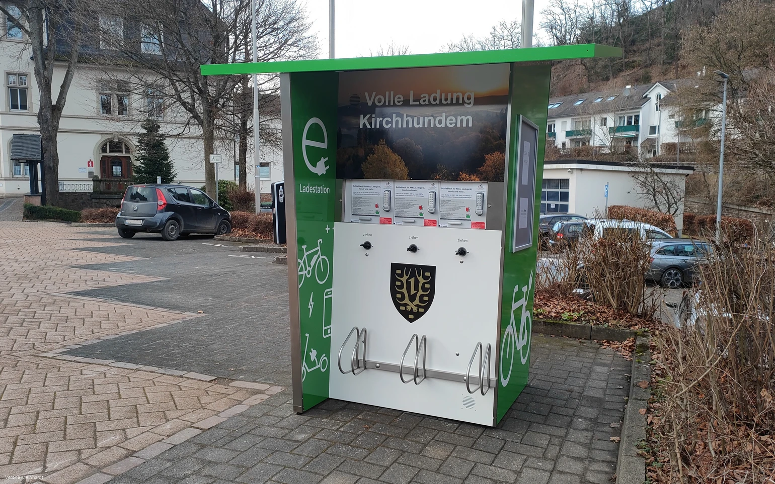 Solar-Ladestation für Akkus, E-Fahrräder/-Scooter