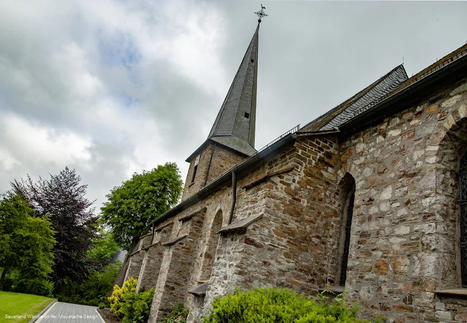Kirche St. Dionysius